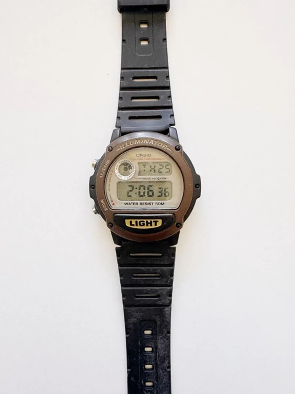 Vintage Casio Illuminator Digital Watch 42mm - Working